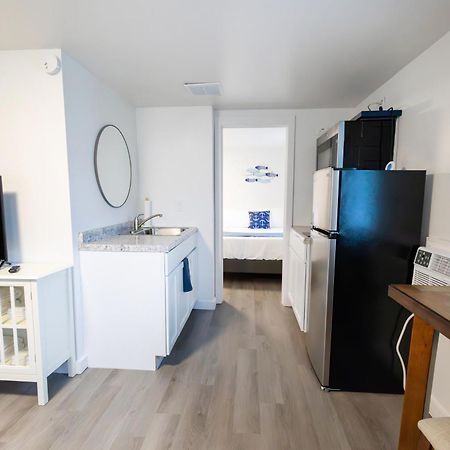 Anchor Bay Inn And Suites Sandusky Buitenkant foto