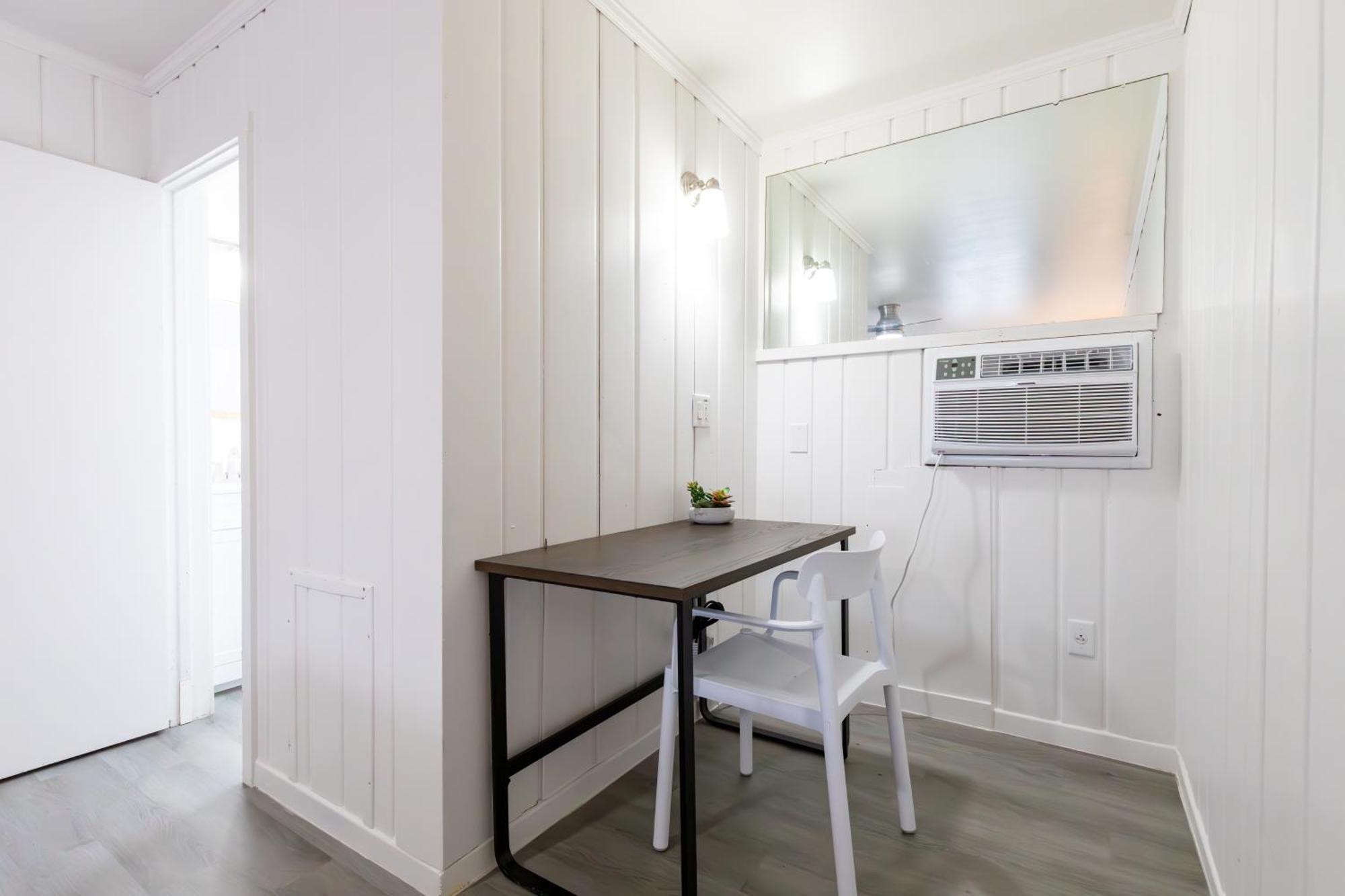 Anchor Bay Inn And Suites Sandusky Kamer foto